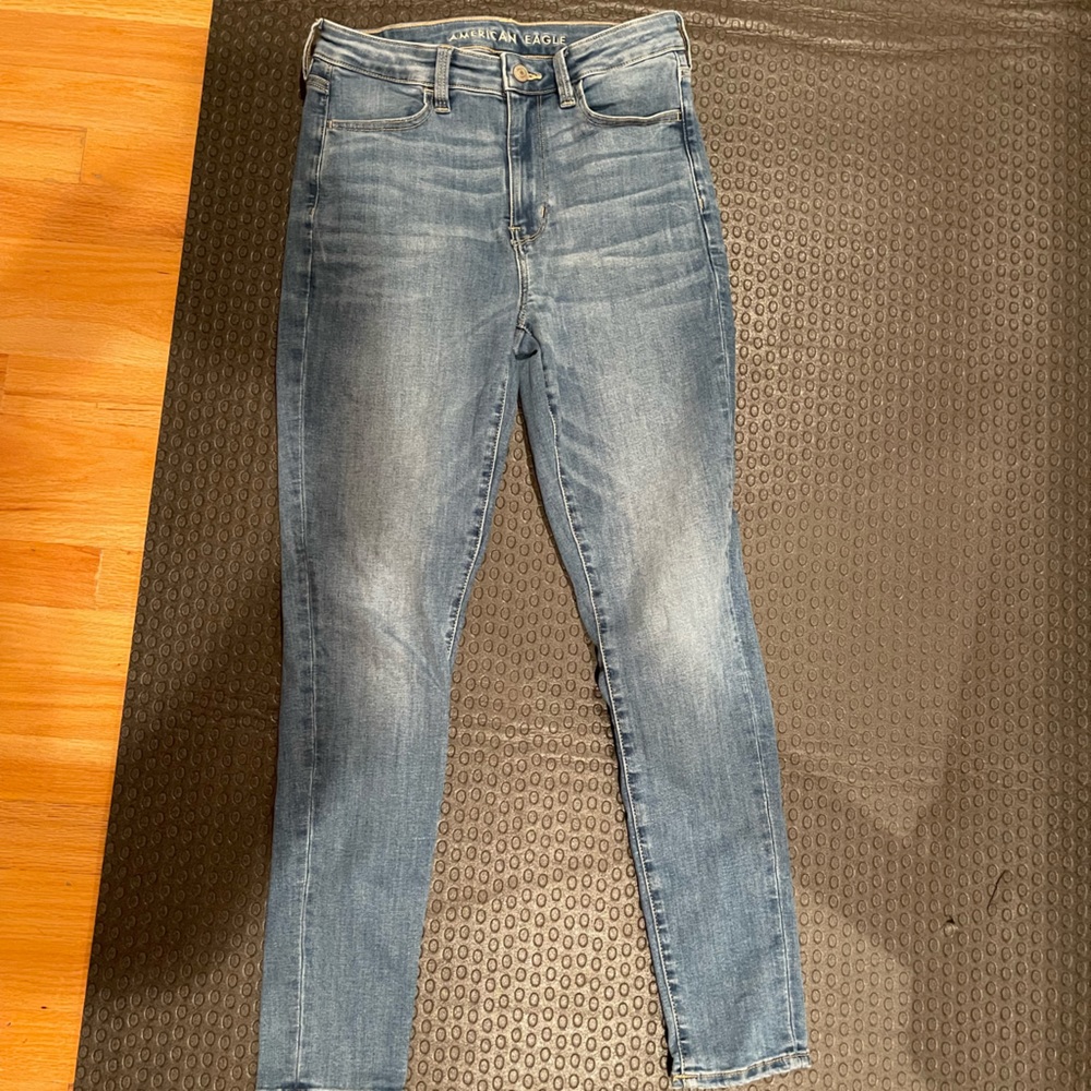 American Eagle High Rise Skinny Jeans